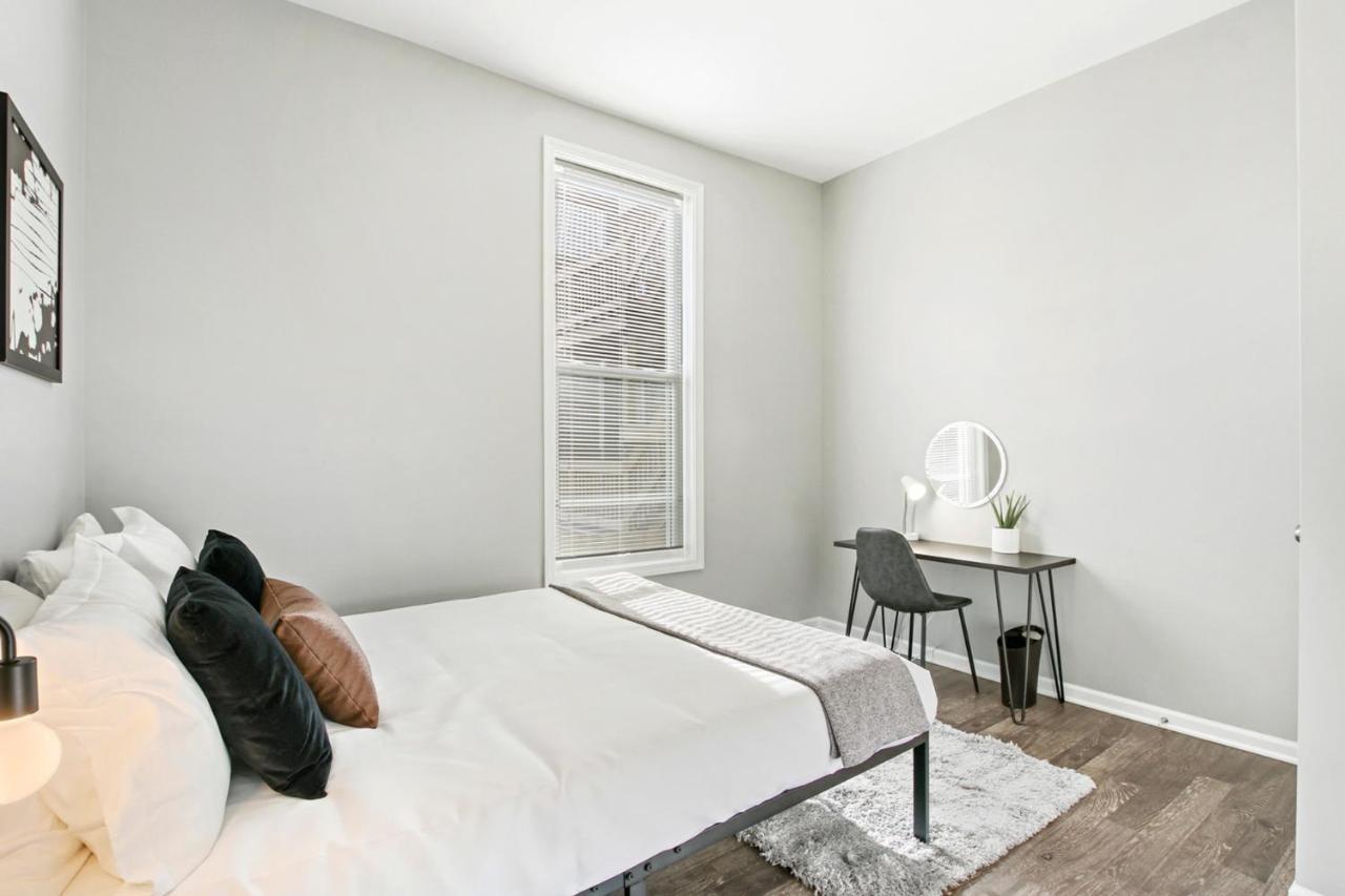 Apartment Trendy & Insta-worthy 2br - Kimball Rear *