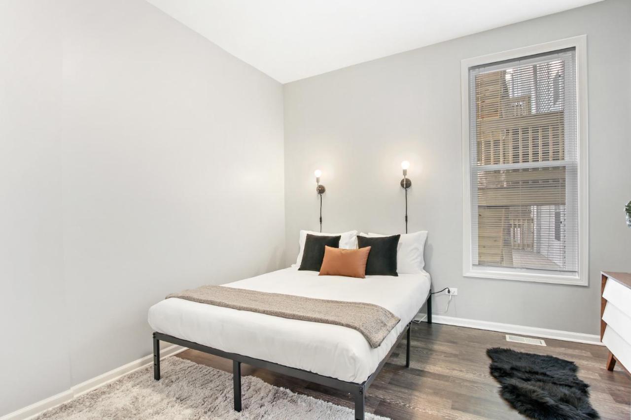 Trendy & Insta-worthy 2br - Kimball Rear Chicago